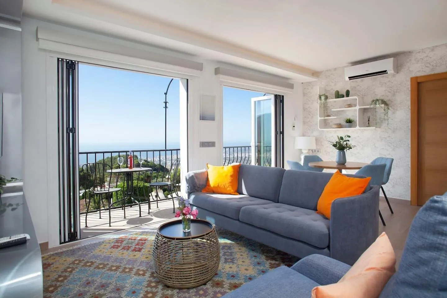 Luxury Sea View Apartment & Pool Mijas